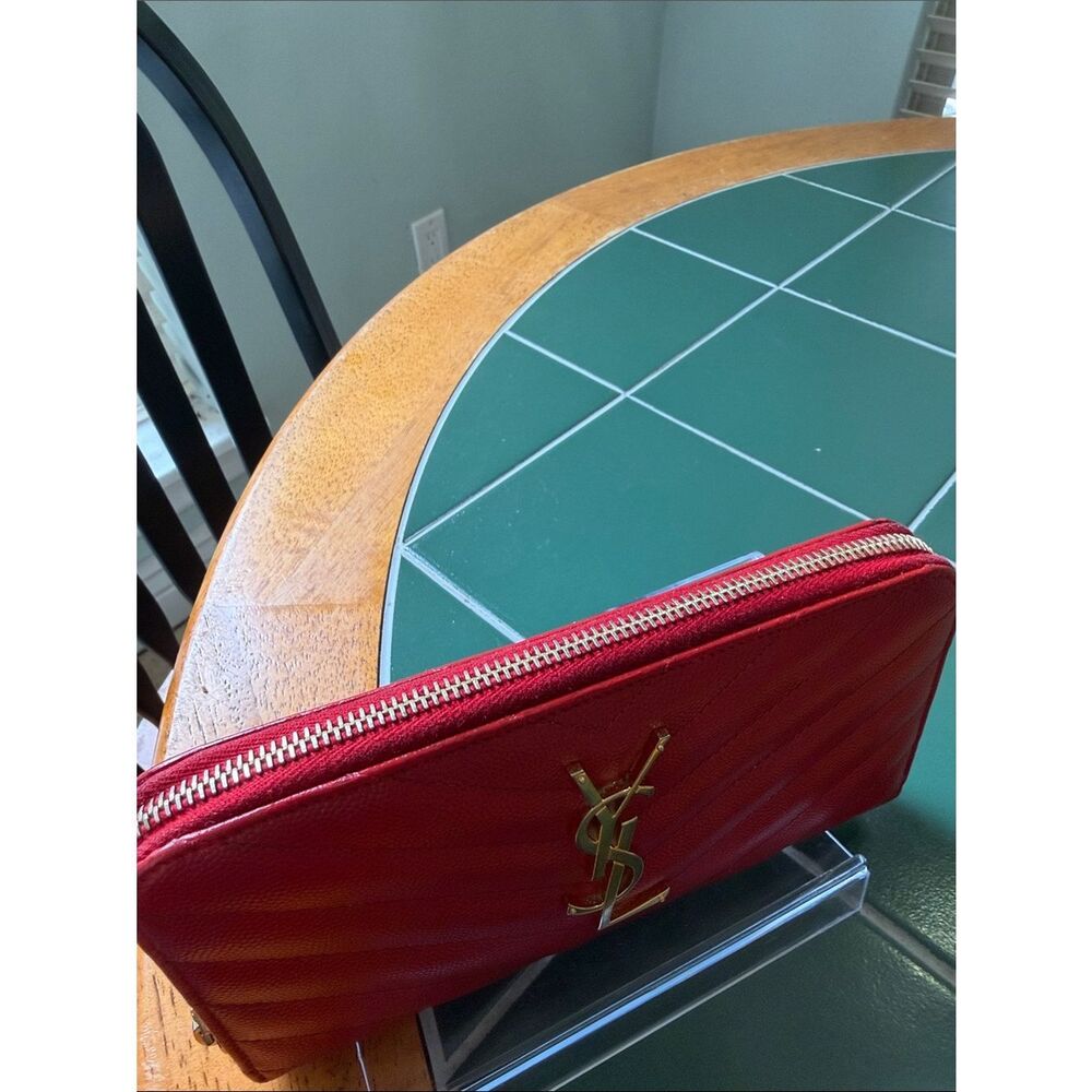 Yves Saint Laurent Red Quilted Zip Wallet with Gold YSL Logo - Picture 9 of 14